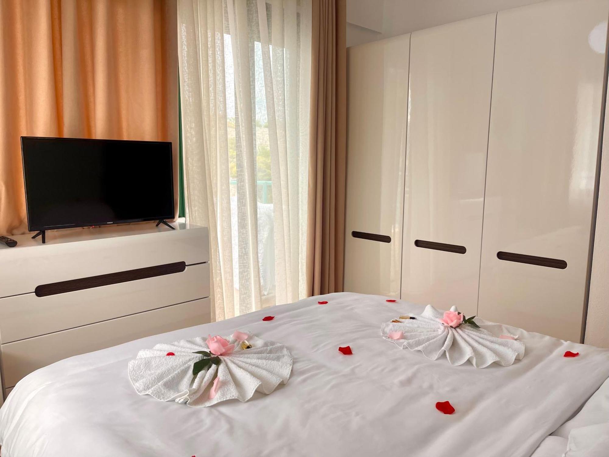 Onde Del Mare Apartment Sarandë Eksteriør bilde